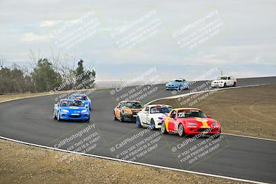 media/Jan-26-2025-CalClub SCCA (Sun) [[cfcea7df88]]/Group 1/Race/